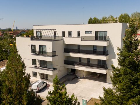 De Black Friday, dezvoltatorul lansează o ofertă de preț limitată, de 2.800 de euro/mp, pentru proiectul boutique Maison du Monde. În plus, unele apartamente sunt scutite de plata TVA