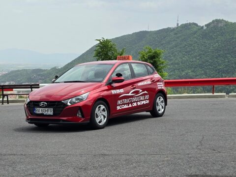 10 facilități pe care ți le oferă școala de șoferi InstructorulTau din Brașov